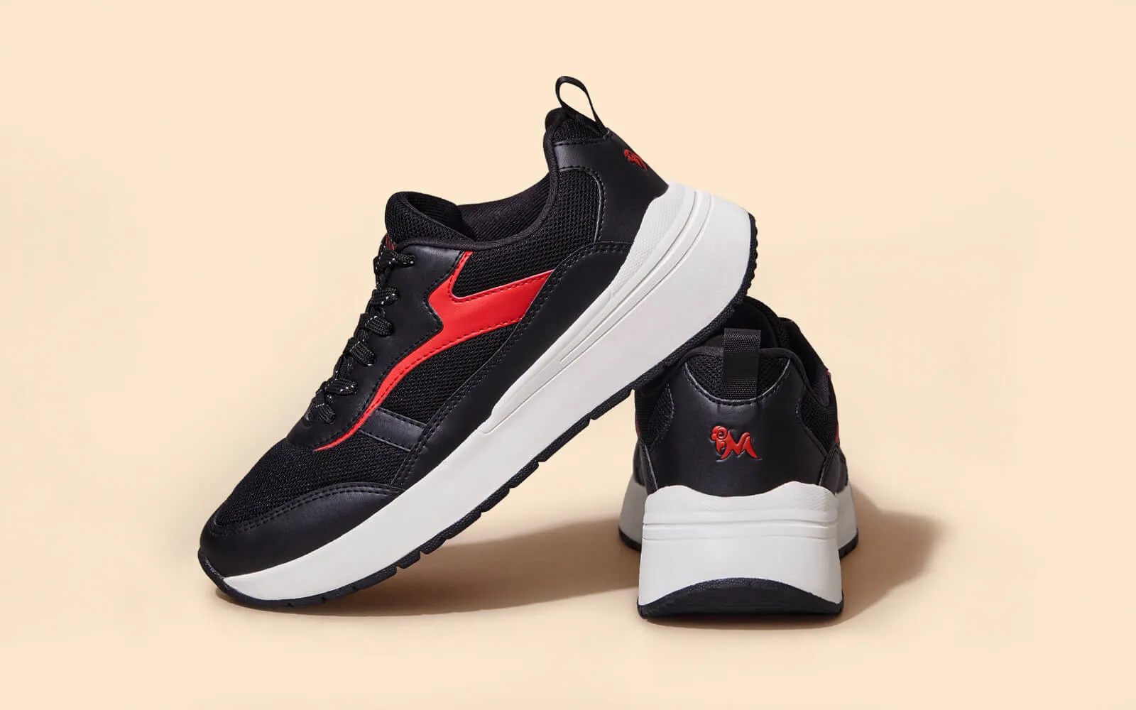 Cosmo Comfort Sneakers : Black-Red