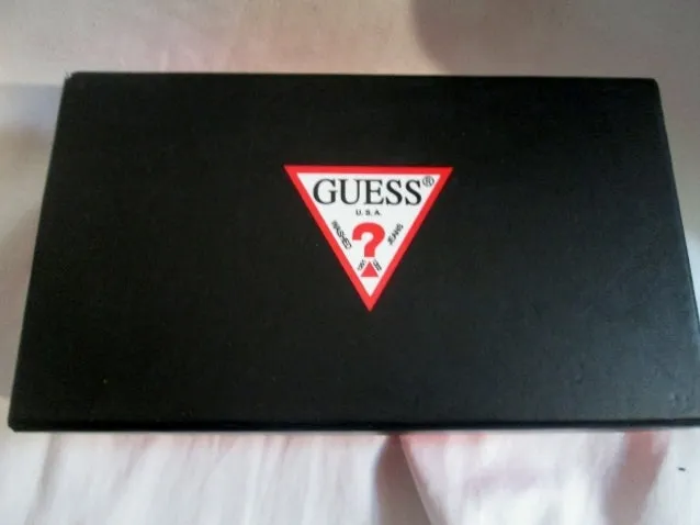 NEW NWT NIB GUESS Women's Polished SLG Trifold Clutch Wallet Organizer BLACK Gift